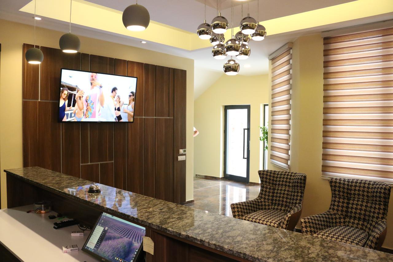 Hotel Admiral Prizren Exteriér fotografie
